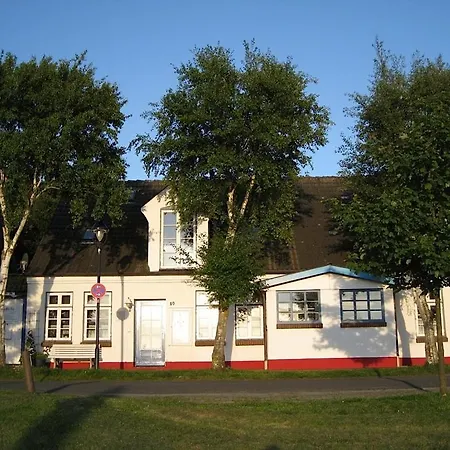 5 Apartment *